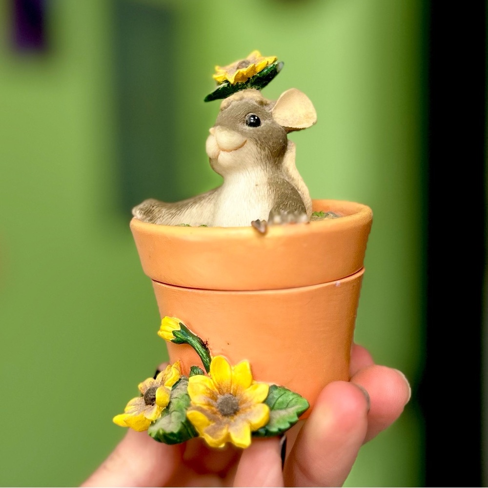 Vintage Mouse In Sunflower Flower Pot Collectible Trinket Box Figurine Decor - Picture 7 of 12